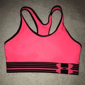 Under Armour sports bra XS